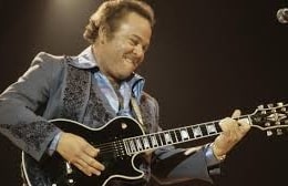 Roy Clark on Stage Roy Clark on Stage